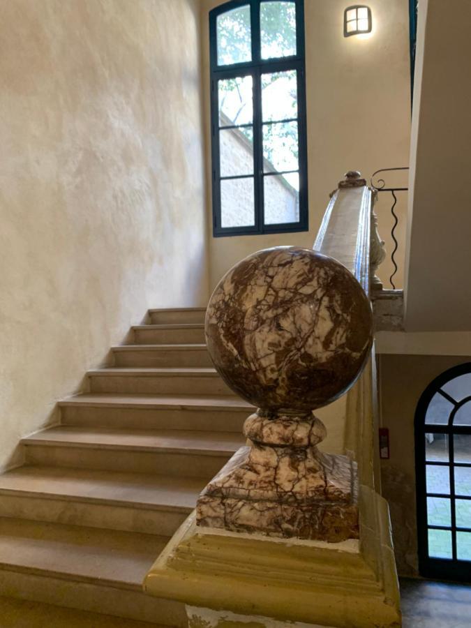 Appartement Cosy Centre Historique Avignon Exterior foto